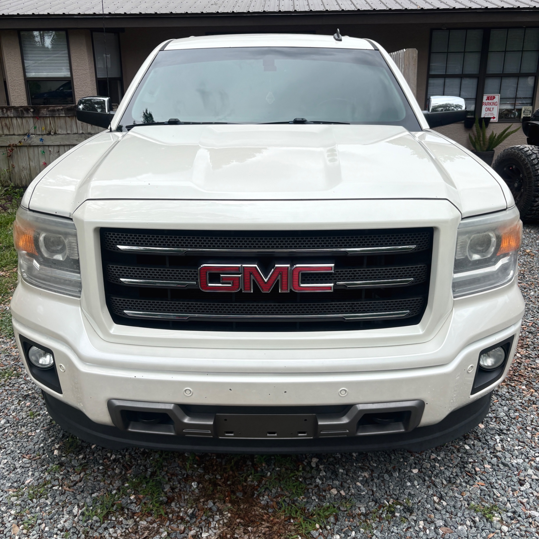 White GMC Sierra โ before and after wash & decon โ after